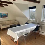 Townhouse With Garden And Free Parking Apartment Odense