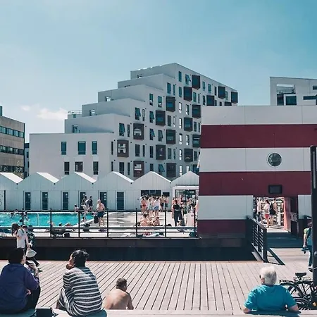 Townhouse With Garden And Free Parking Appartement *