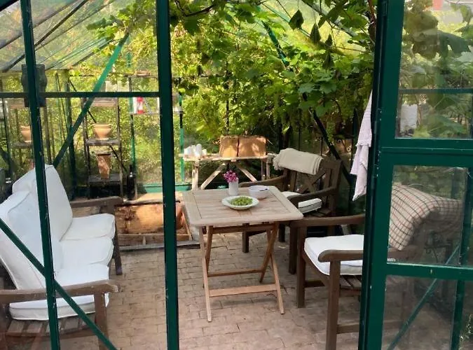 Townhouse With Garden And Free Parking * Odense