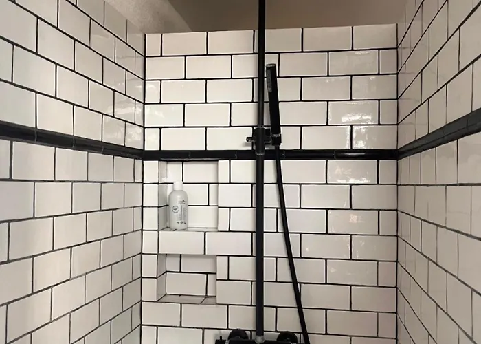 Townhouse With Garden And Free Parking * Odense